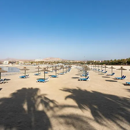 Home2book Cozy Duplex, Terrace & Pool, Caleta