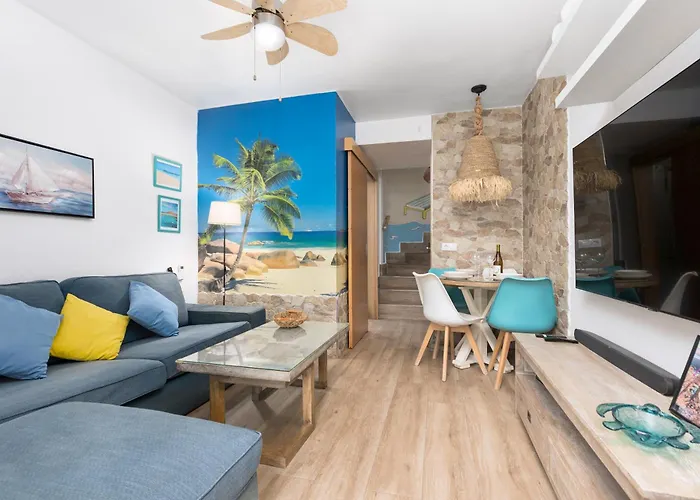 Home2book Cozy Duplex, Terrace & Pool, Caleta