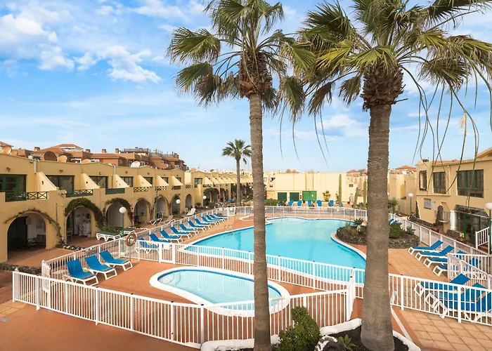 Home2book Cozy Duplex, Terrace & Pool, Caleta